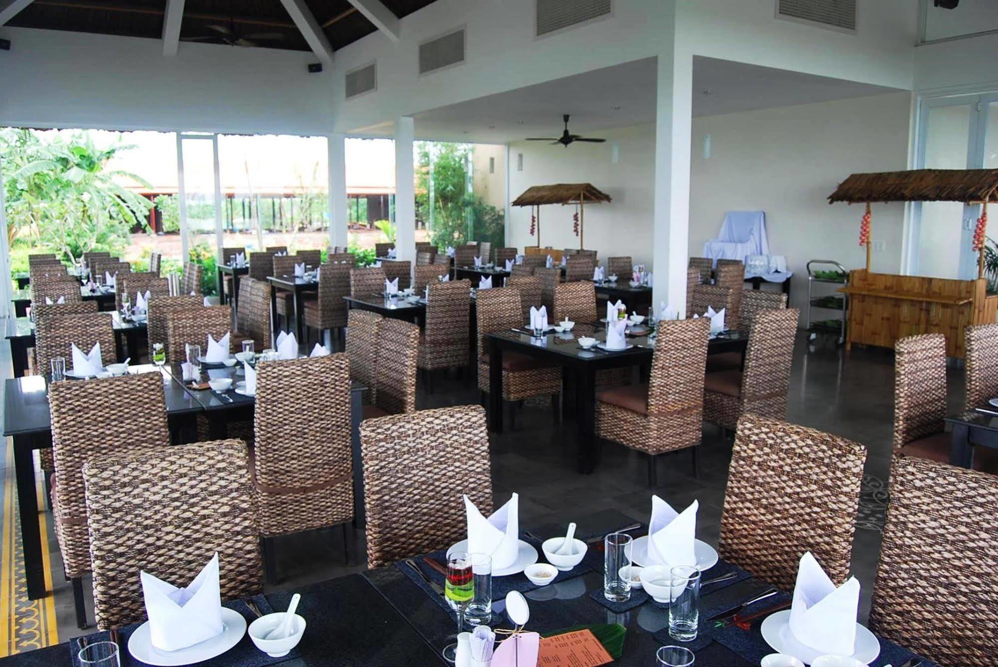Mekong Riverside Boutique Resort & Spa Cái Bè Kültér fotó